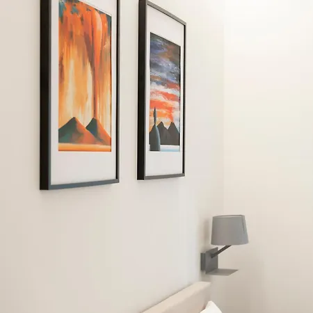 Well - Piazza Dei Martiri 4* نابولي